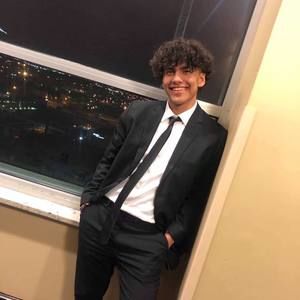 Meet your Posher, Javier